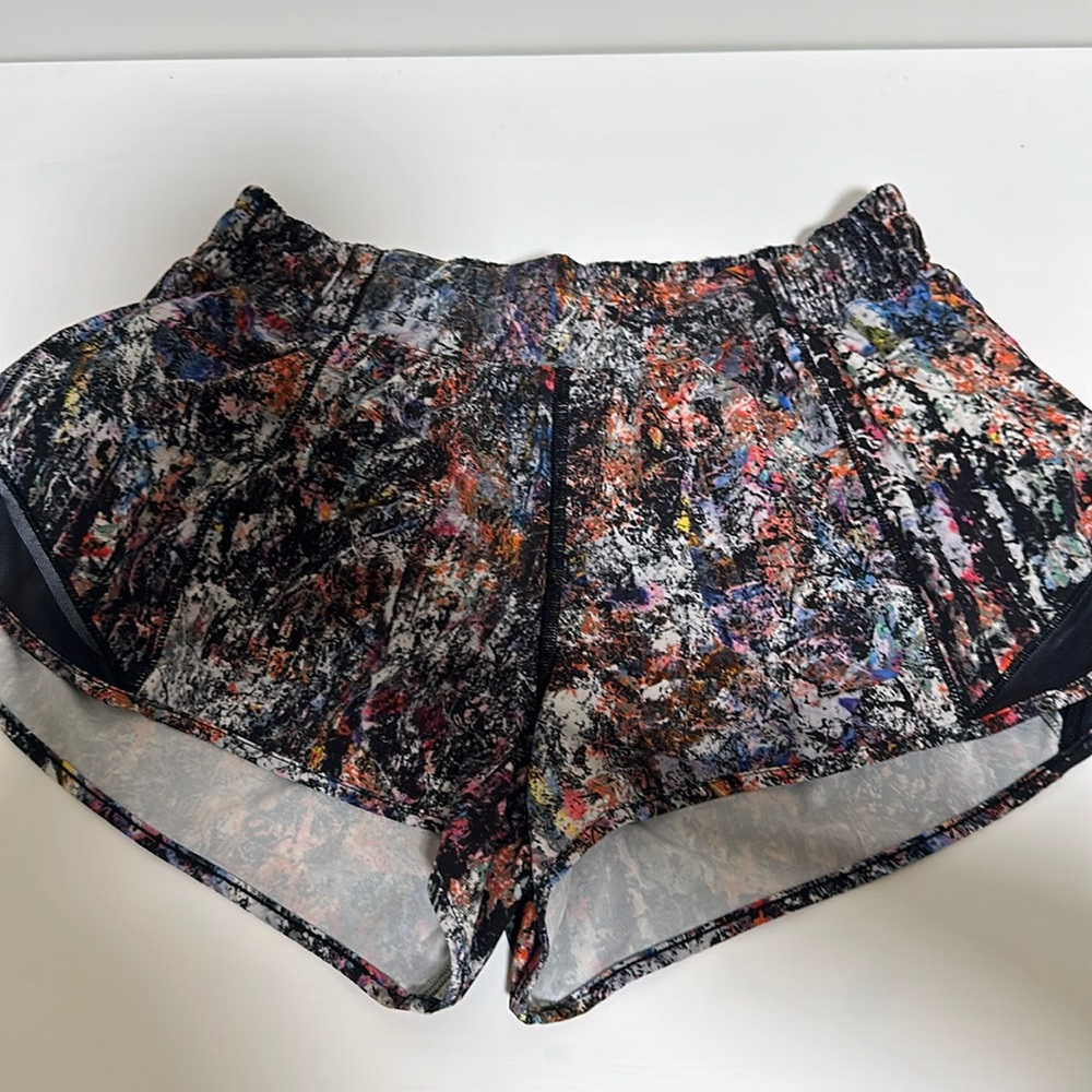 lululemon splatter paint shorts, 8